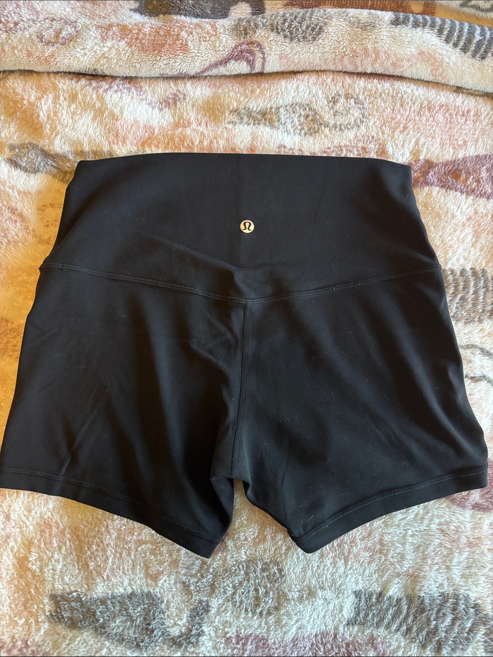 Lululemon align shorts - Picture 2 of 4
